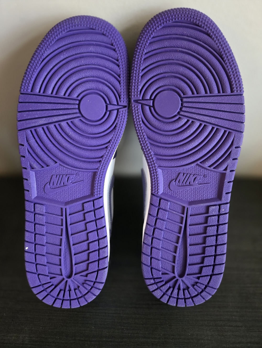 Air Jordan 1 Low GS Court Purple 553560-551 Youth Size 6Womens 7.5 New - Picture 6 of 11